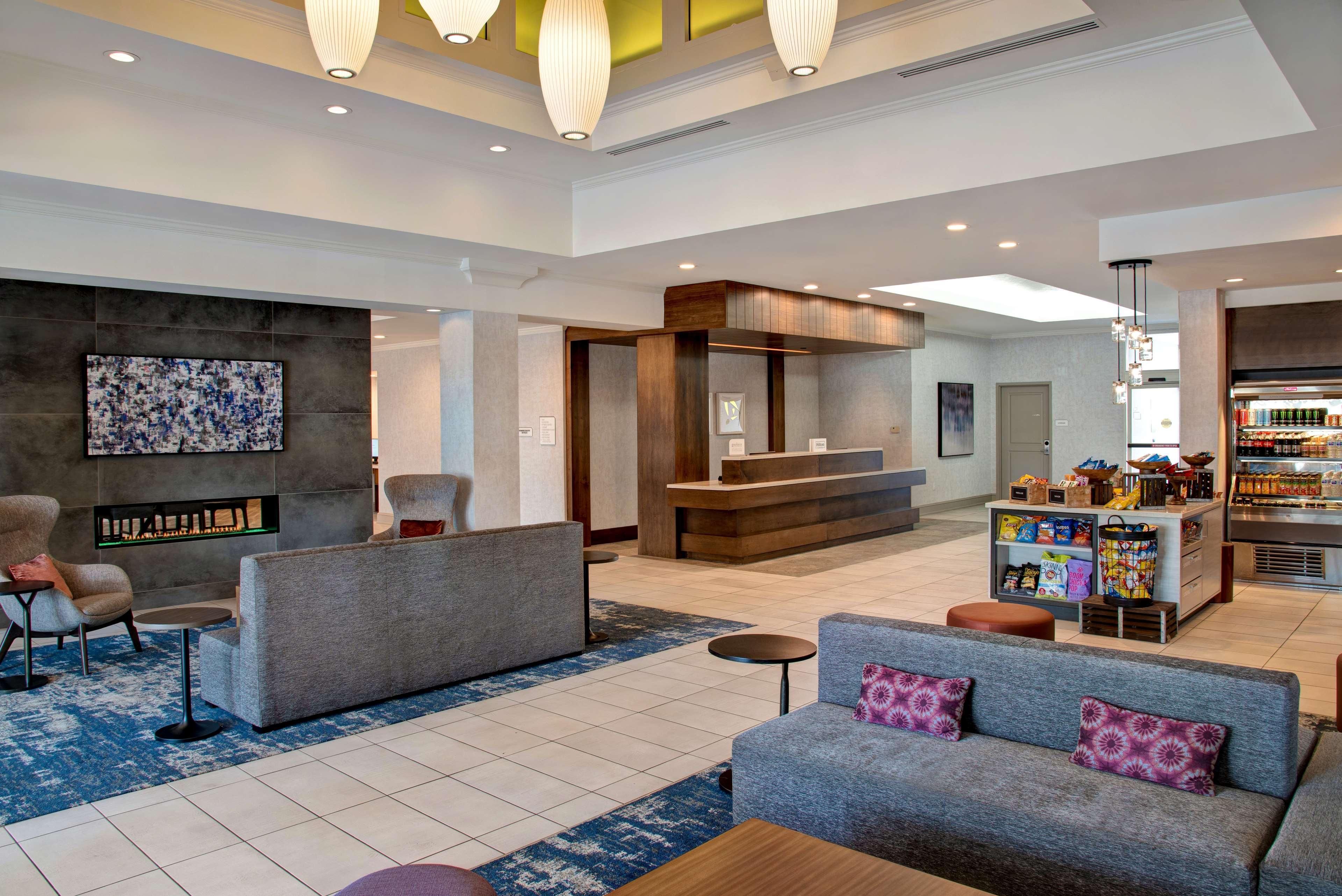 Hilton Garden Inn Kansas City/Kansas מראה חיצוני תמונה
