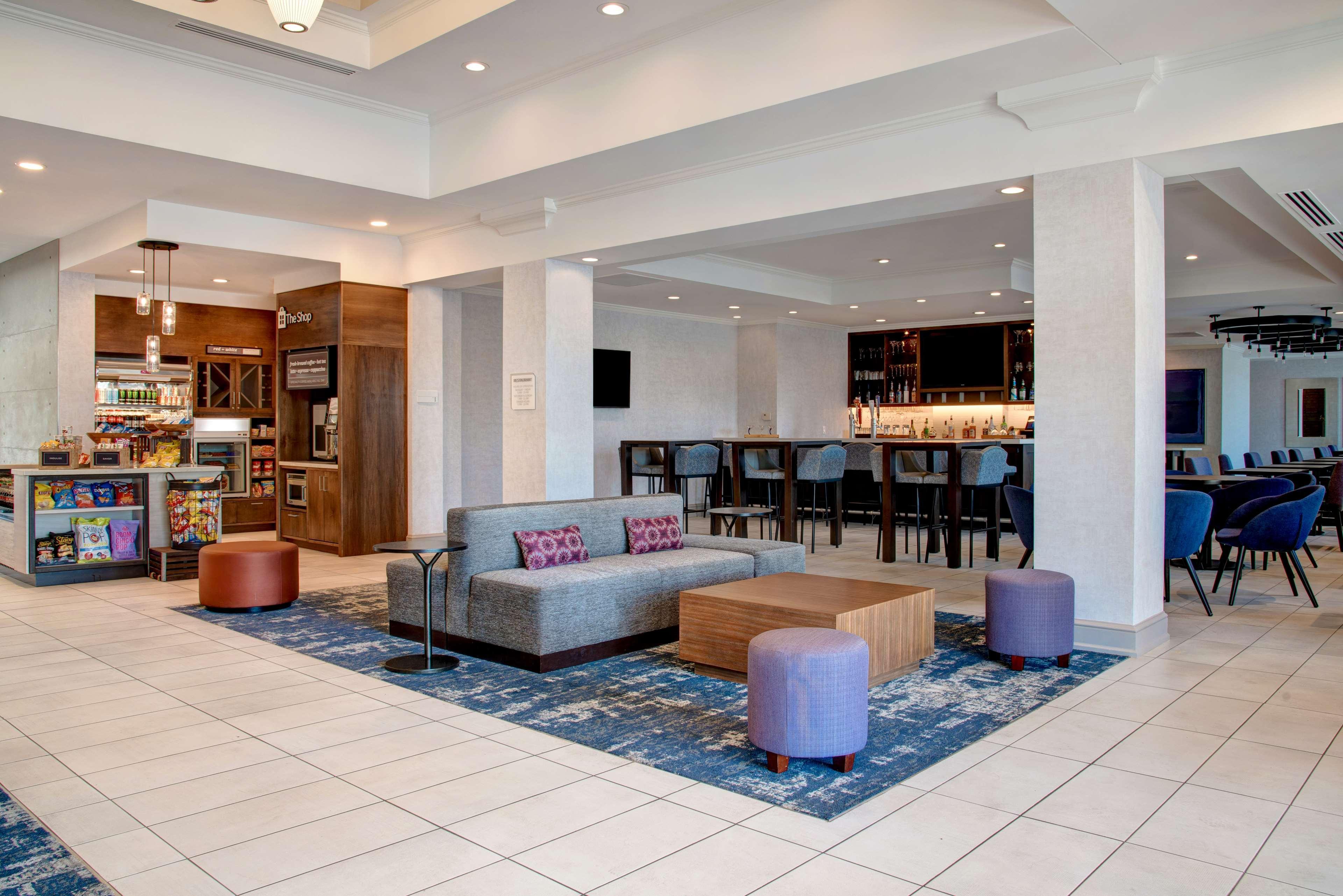 Hilton Garden Inn Kansas City/Kansas מראה חיצוני תמונה