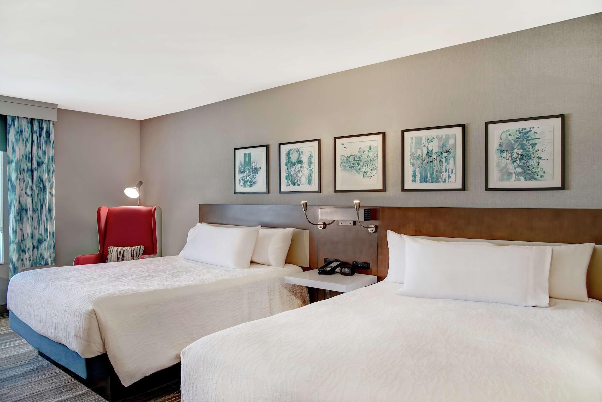 Hilton Garden Inn Kansas City/Kansas מראה חיצוני תמונה