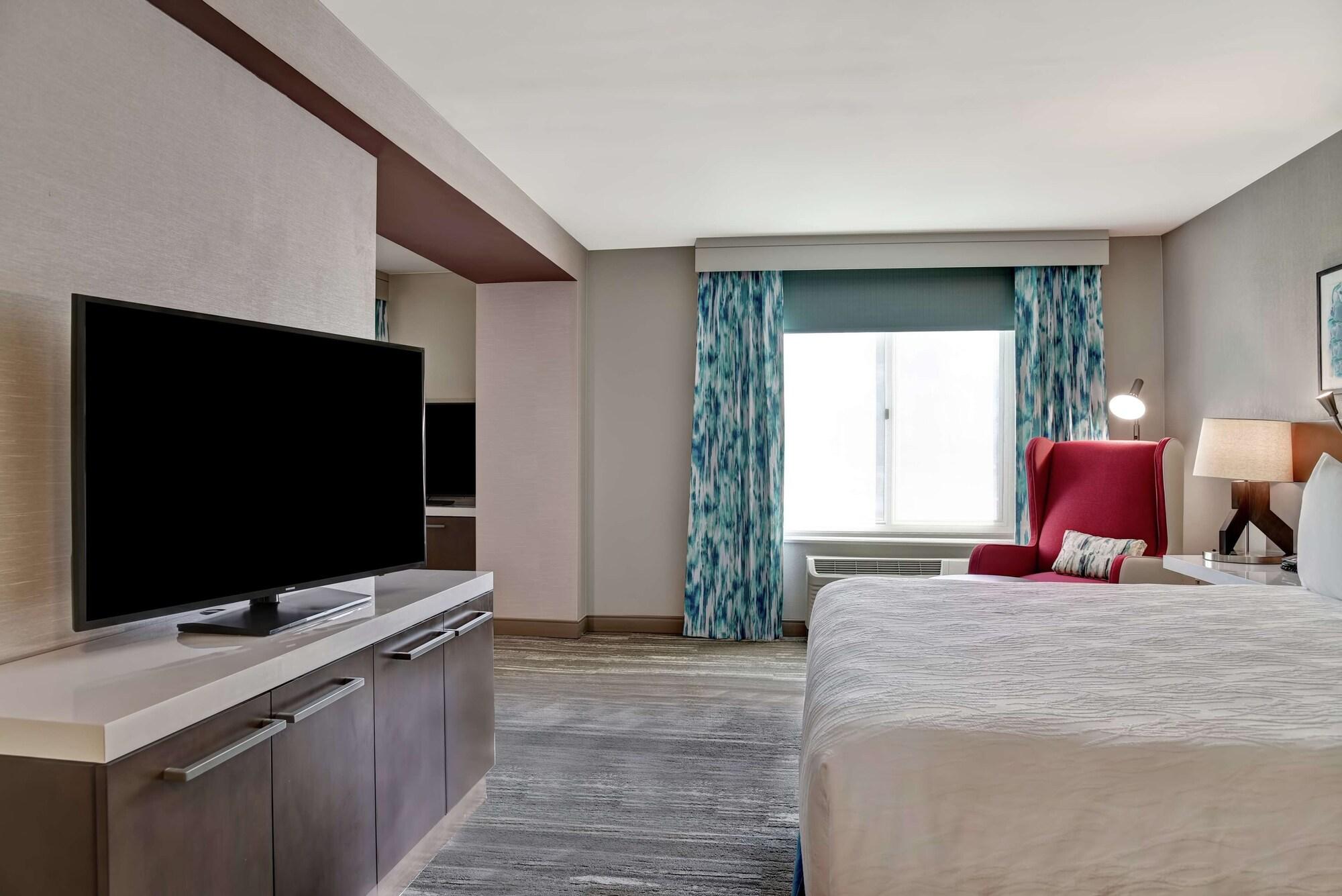 Hilton Garden Inn Kansas City/Kansas מראה חיצוני תמונה
