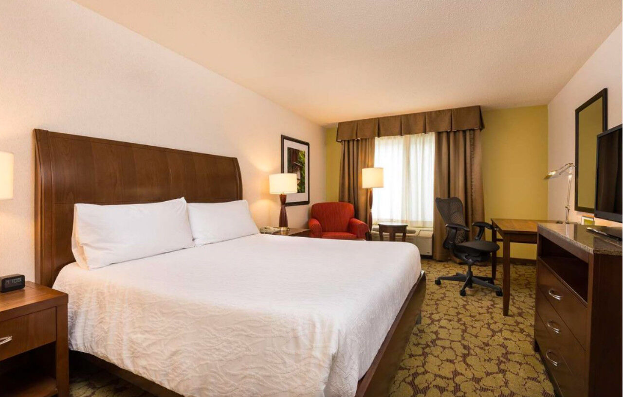 Hilton Garden Inn Kansas City/Kansas מראה חיצוני תמונה